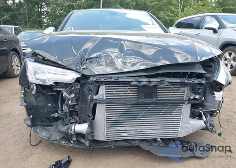 2018 Audi S4 3.0T Premium Plus z USA, uszkodzony, nr VIN WAUC4AF45JA002921